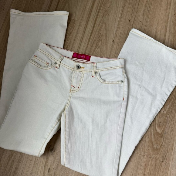 Vintage Y2K GLO white low rise bootcut jeans - Picture 2 of 6